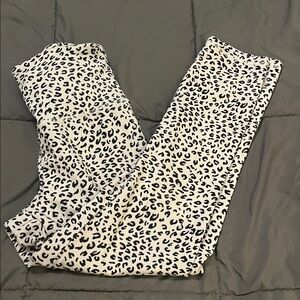 Balance Collection Women’s High Rise capri Legging - Snow Leopard Print